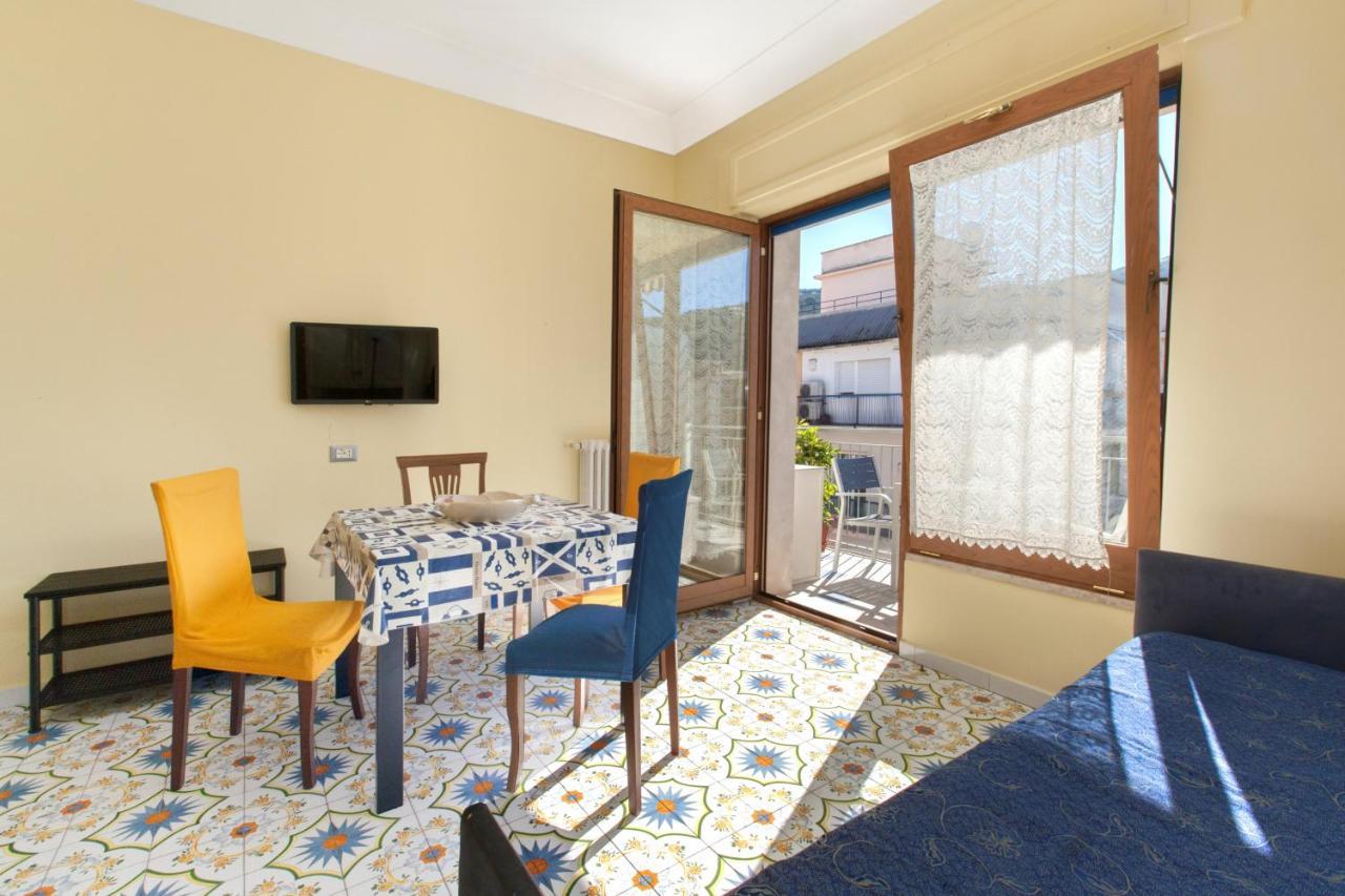 Clio Sorrento Apartment Buitenkant foto