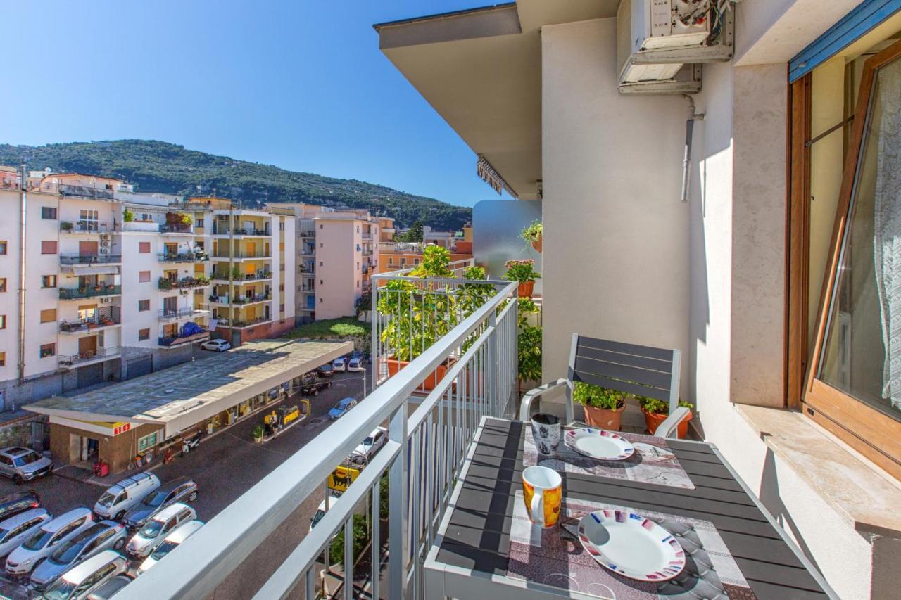 Clio Sorrento Apartment Buitenkant foto